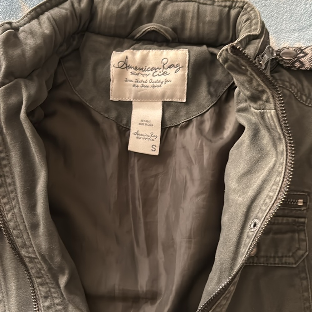 Utility jacket - Picture 2 of 5